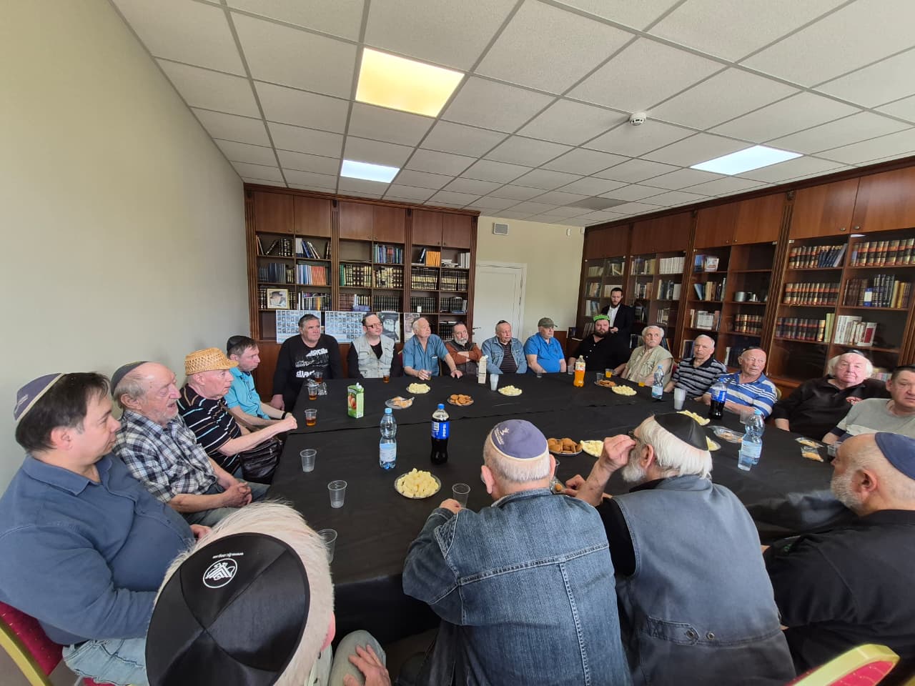 "הם איבדו הכל הבוקר": הקהילה היהודית הגיבה בצעד מרגש במיוחד