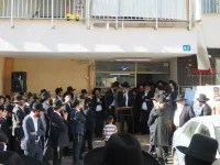 הלוויה קורעת לב למרת חנה כהן ע"ה