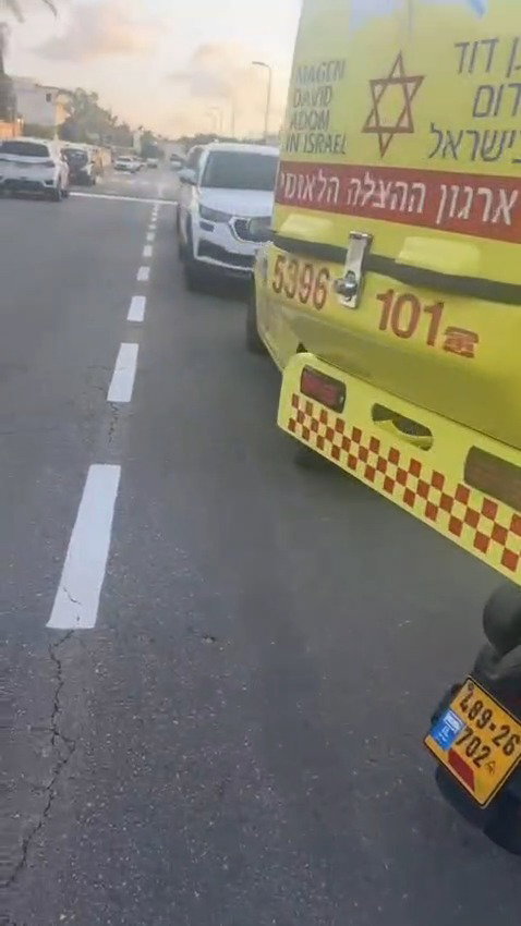 הזירה הקשה