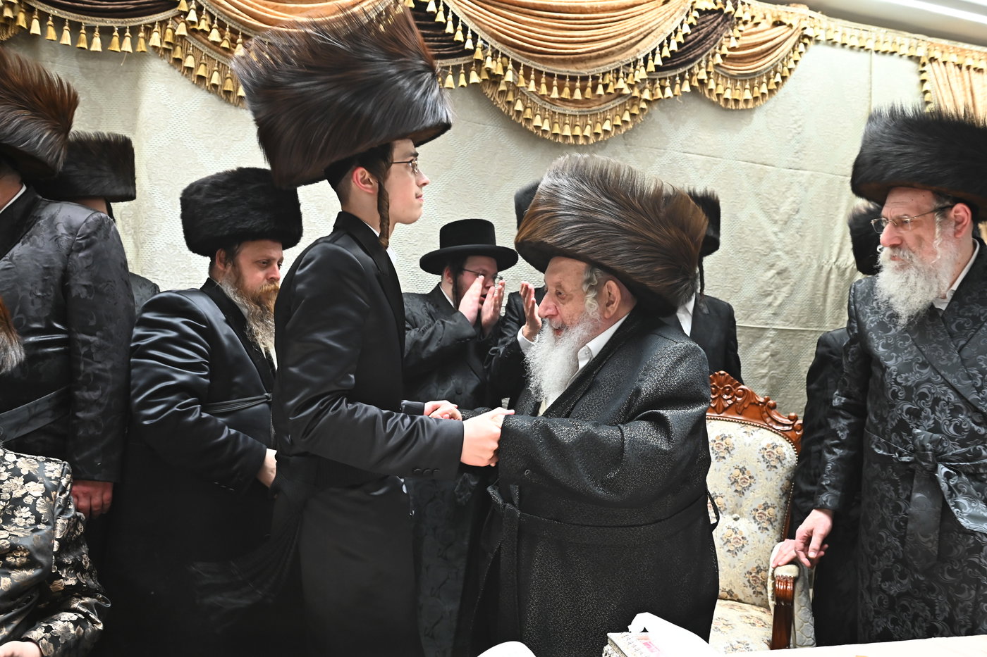 שמחת בית נאראל - זוועהיל - נדבורנה - שאץ ויזניץ