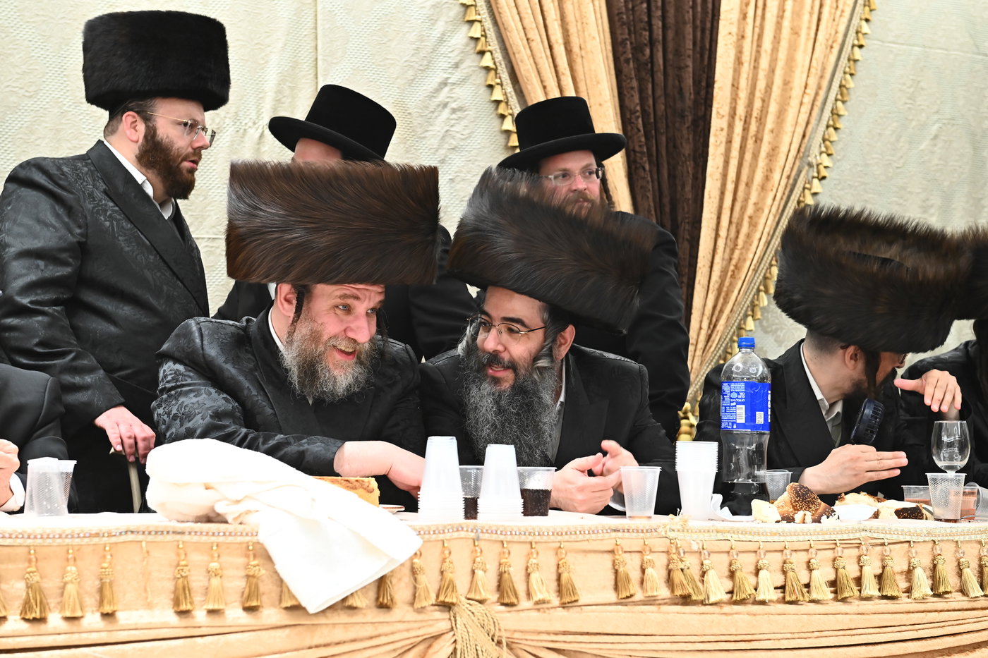 שמחת בית נאראל - זוועהיל - נדבורנה - שאץ ויזניץ