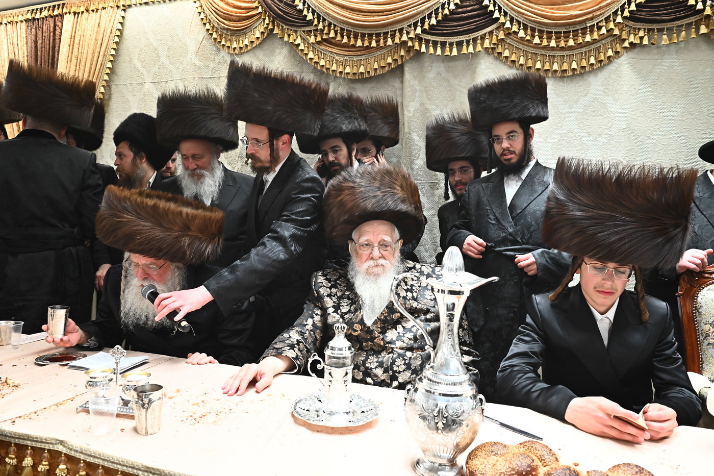 שמחת בית נאראל - זוועהיל - נדבורנה - שאץ ויזניץ