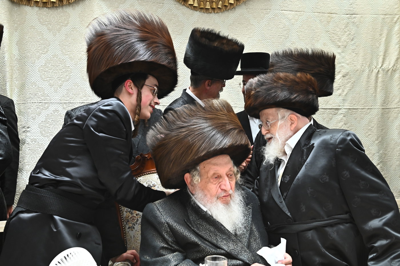 שמחת בית נאראל - זוועהיל - נדבורנה - שאץ ויזניץ