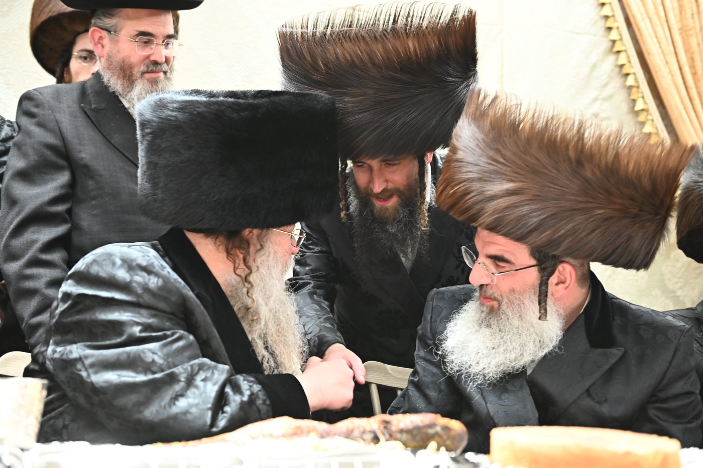 שמחת בית נאראל - זוועהיל - נדבורנה - שאץ ויזניץ