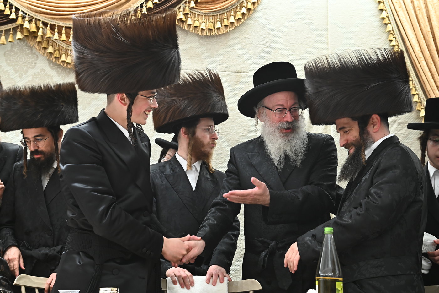 שמחת בית נאראל - זוועהיל - נדבורנה - שאץ ויזניץ