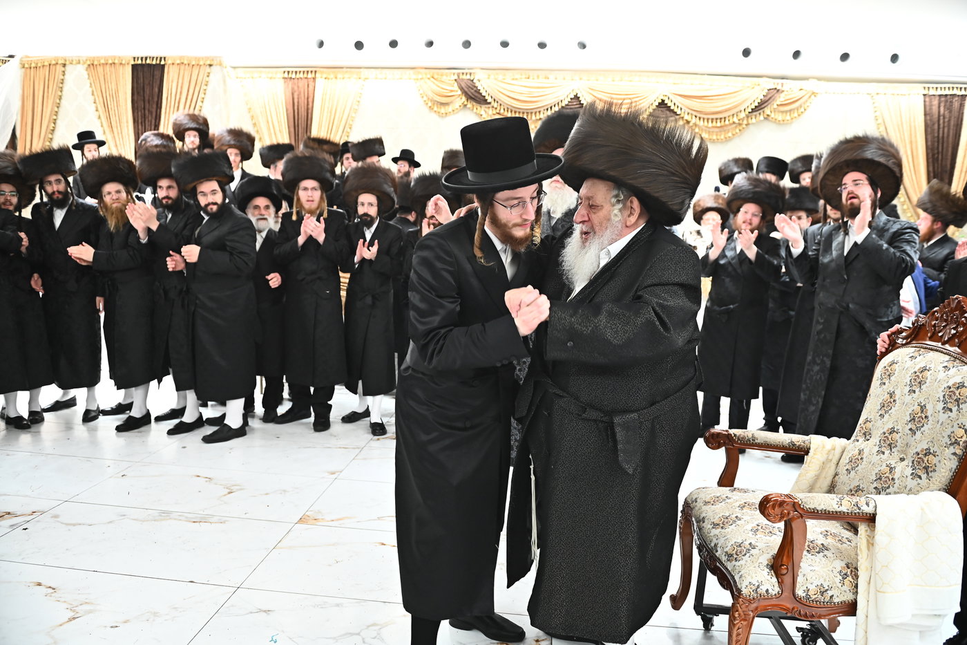 שמחת בית נאראל - זוועהיל - נדבורנה - שאץ ויזניץ