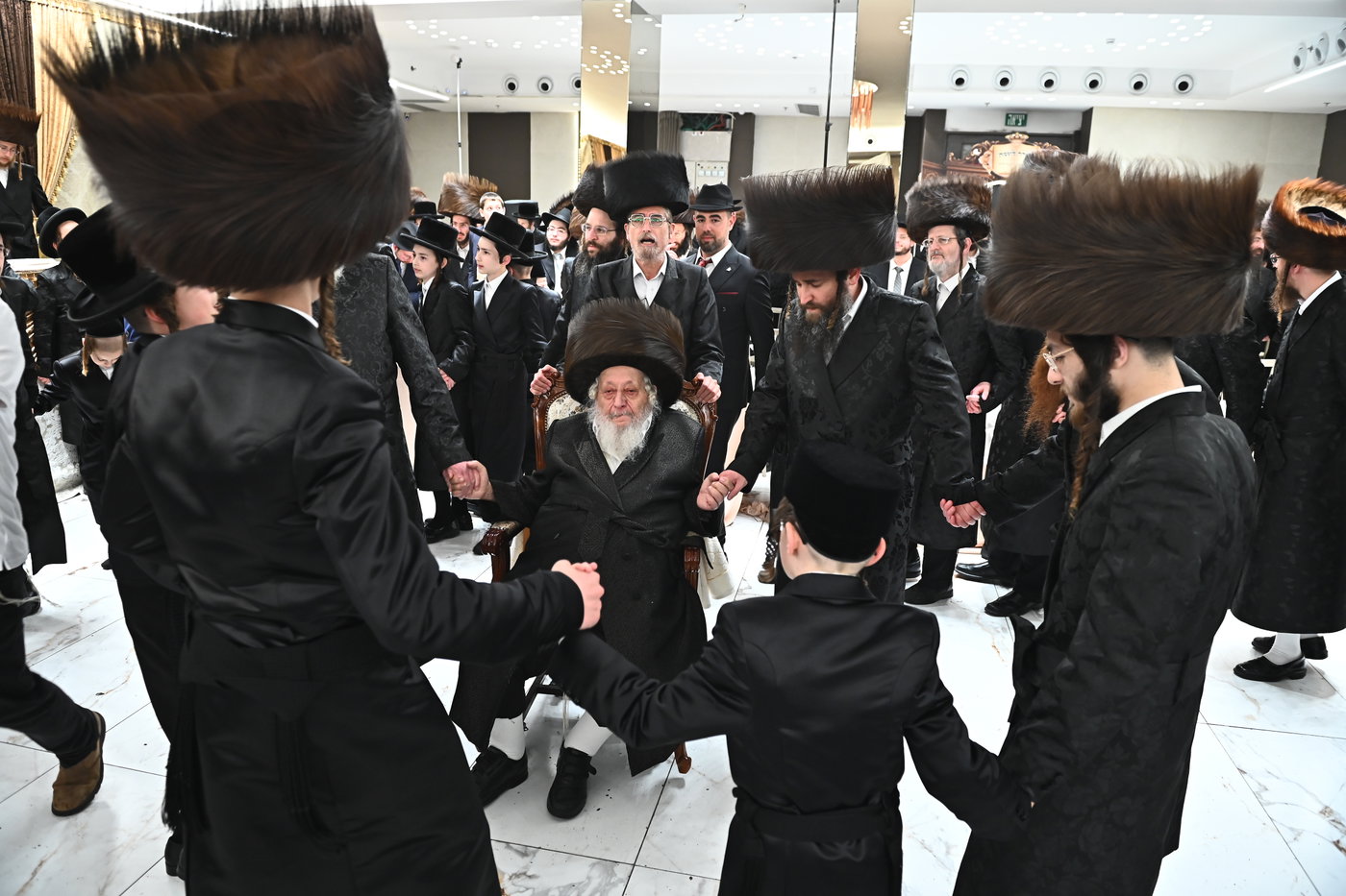 שמחת בית נאראל - זוועהיל - נדבורנה - שאץ ויזניץ