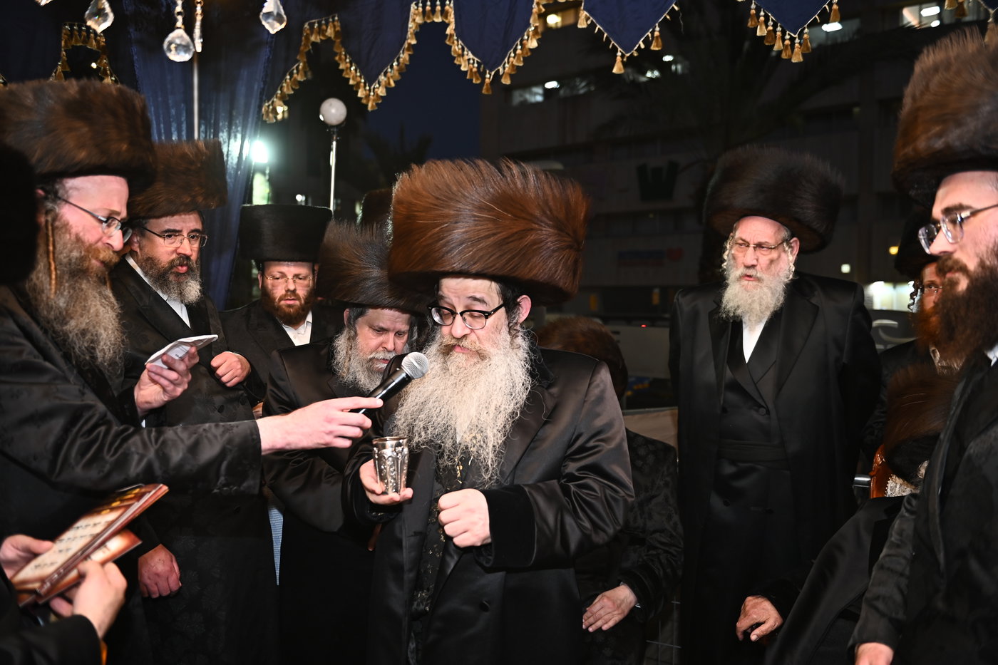 שמחת בית נאראל - זוועהיל - נדבורנה - שאץ ויזניץ