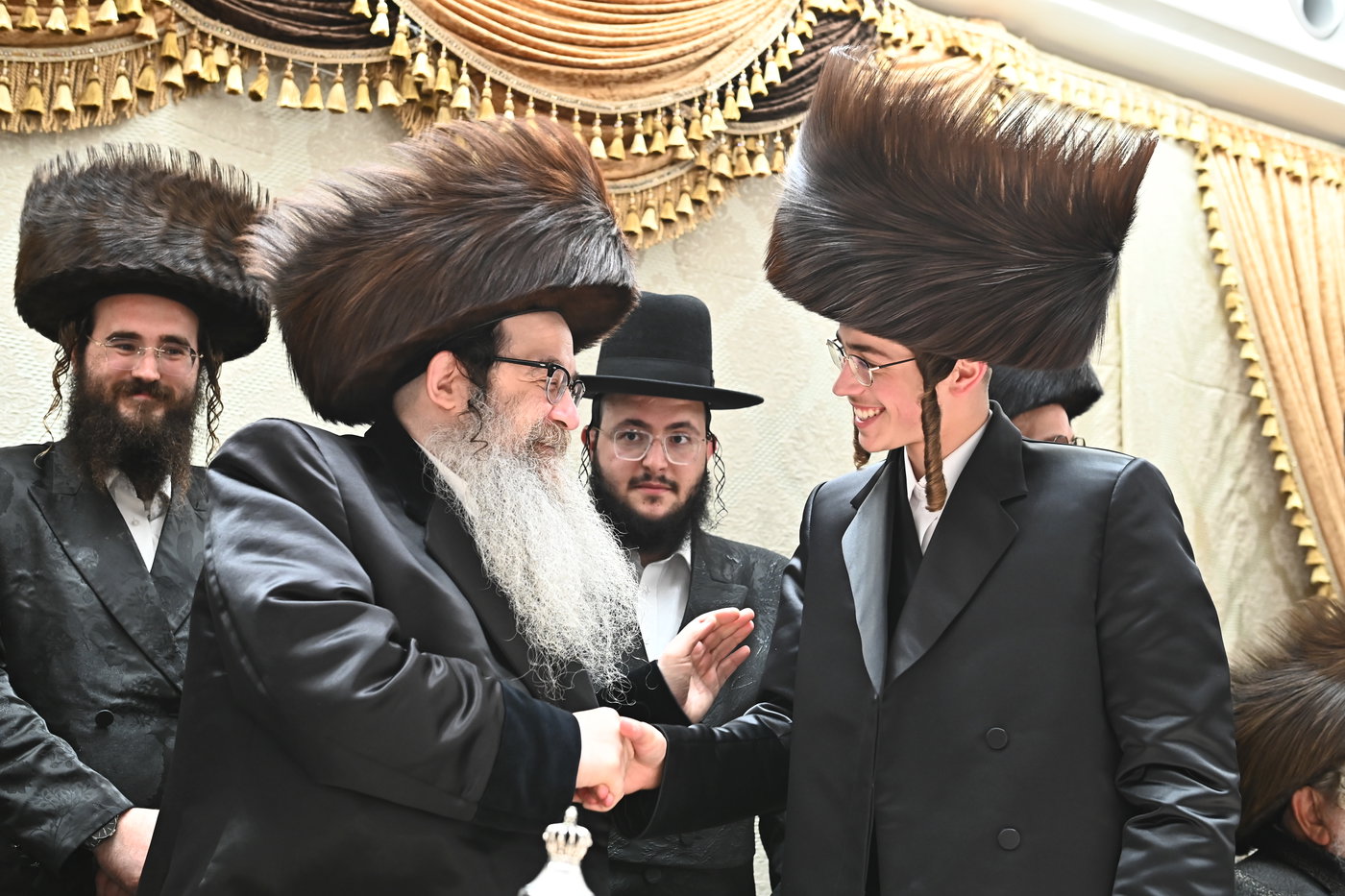 שמחת בית נאראל - זוועהיל - נדבורנה - שאץ ויזניץ
