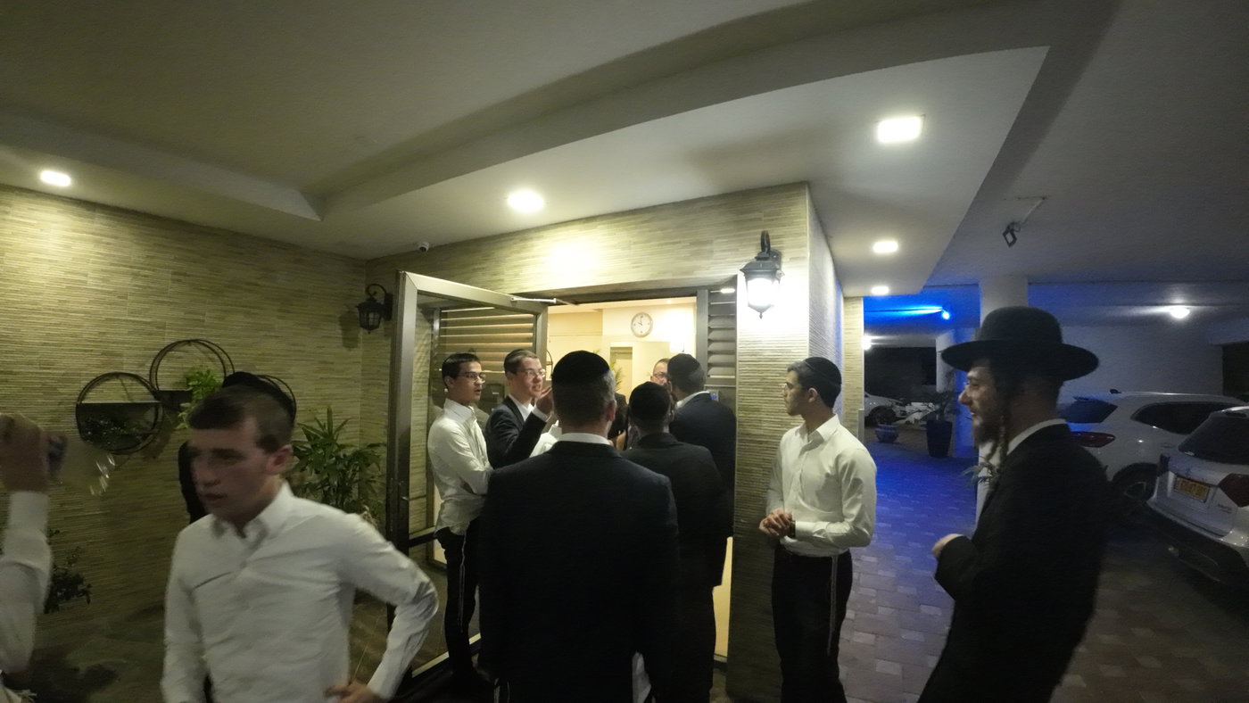 המחאה בקרית אתא מול ביתו של נגד האבטחה בכלא 10