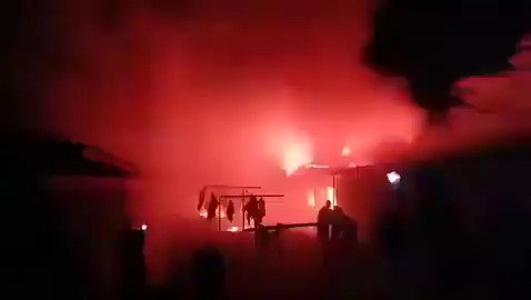 תיעוד מהשריפה בבית הספר בקניה