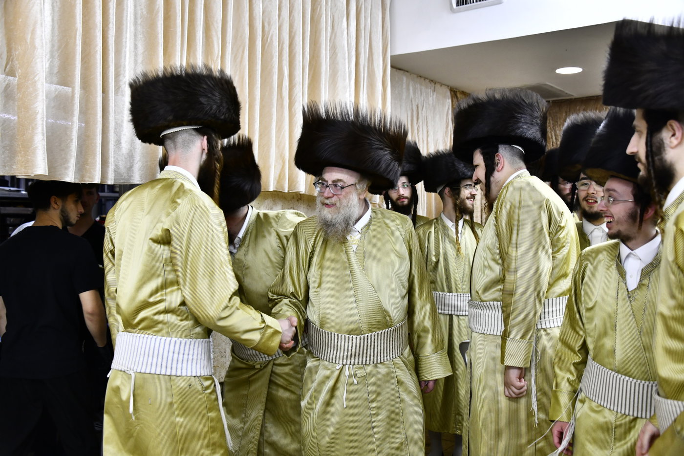 שמחת בית תולדות אהרן - משכנות הרועים