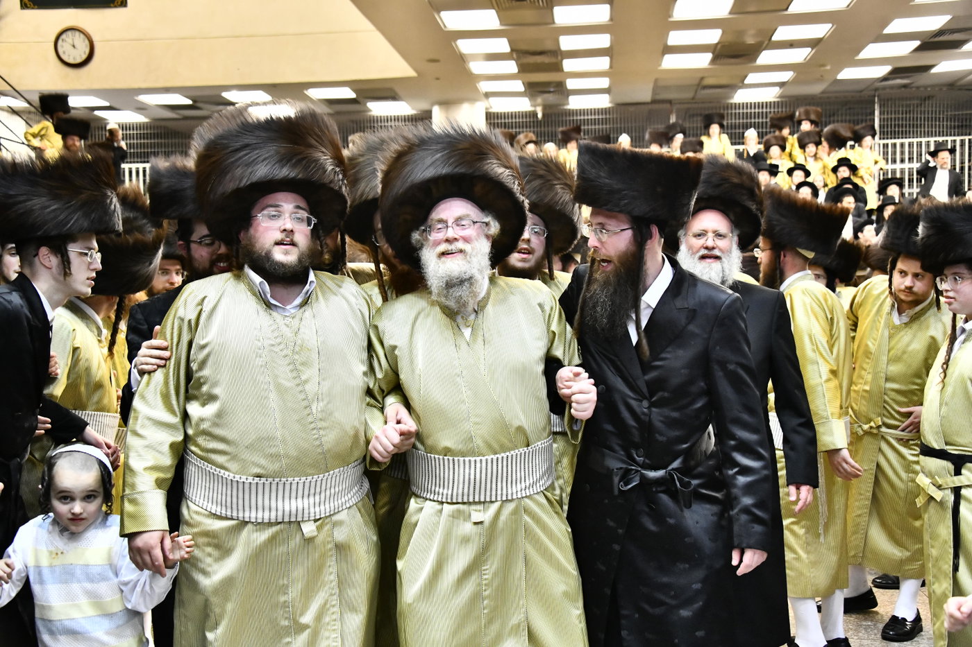 שמחת בית תולדות אהרן - משכנות הרועים