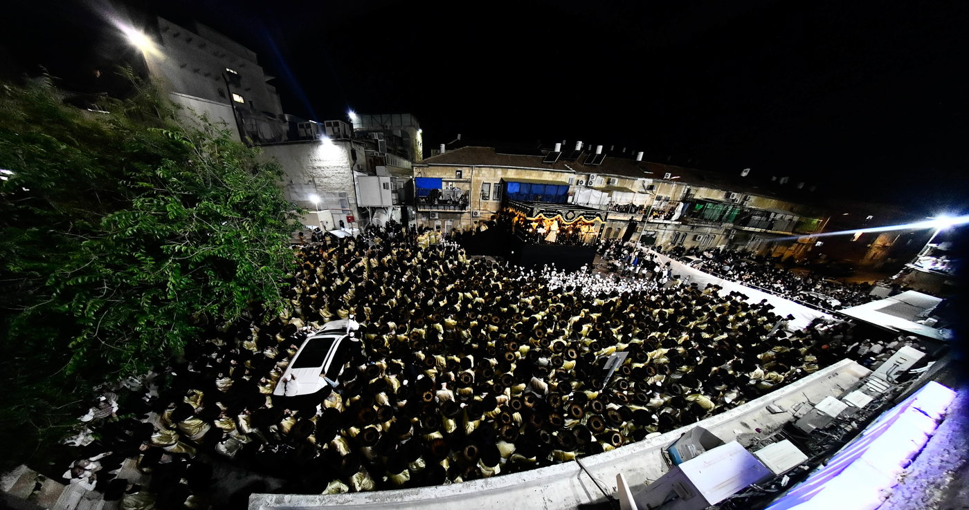 שמחת בית תולדות אהרן - משכנות הרועים