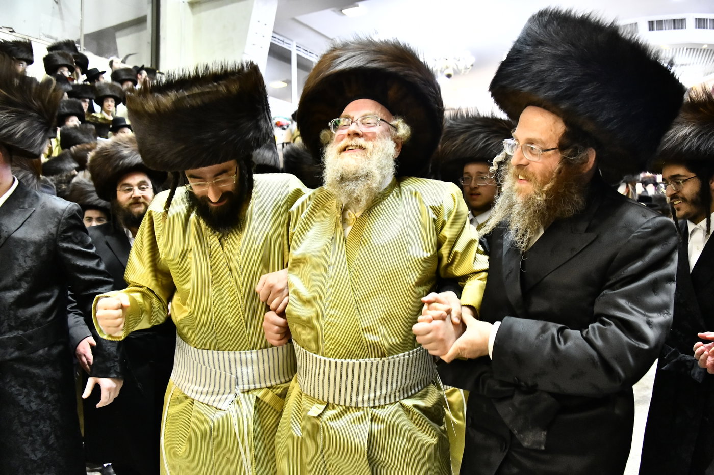 שמחת בית תולדות אהרן - משכנות הרועים