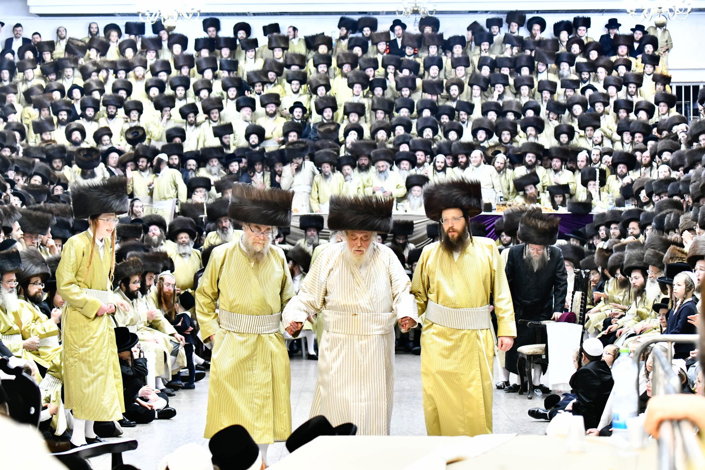 שמחת בית תולדות אהרן - משכנות הרועים