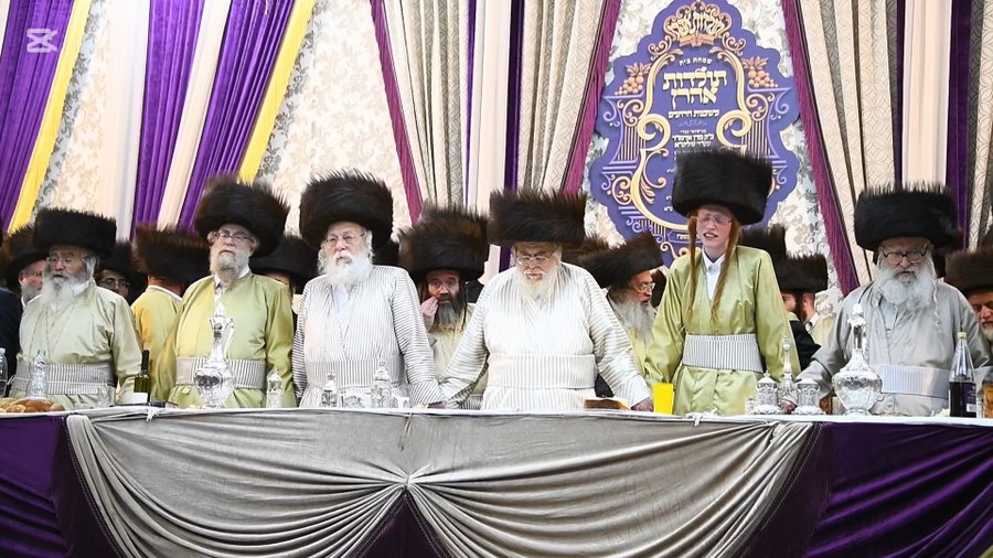 שמחת בית תולדות אהרן - משכנות הרועים