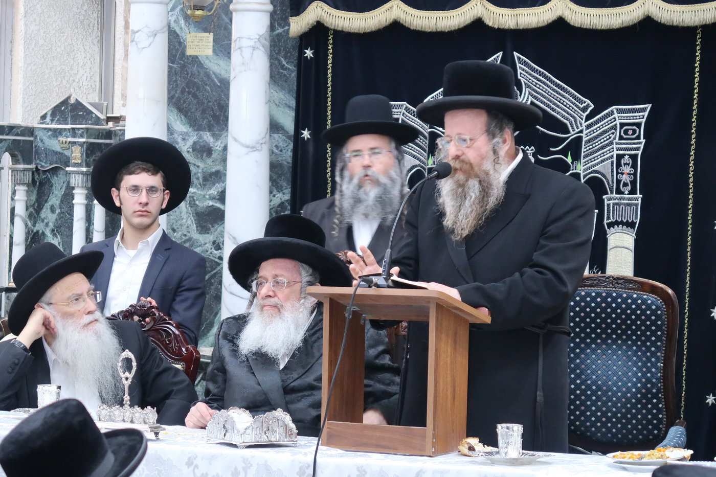 הילולא קדישא בקאמארנא 