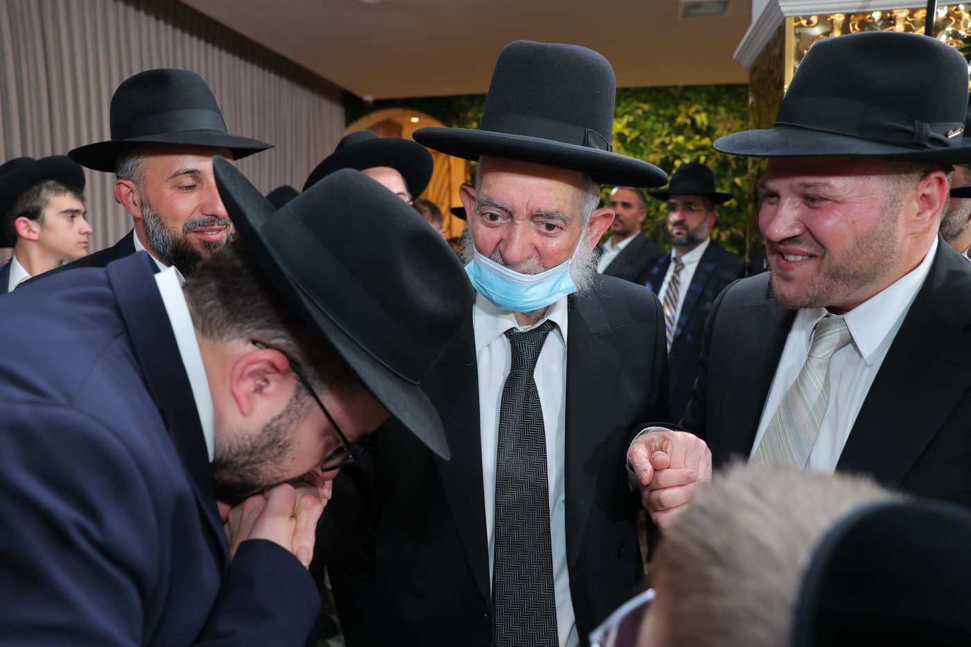 שמחת בר המצווה לנכד הגה"צ רבי יצחק כהן