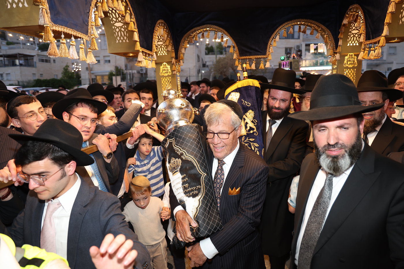 הכנסת ספר תורה בגבעת זאב