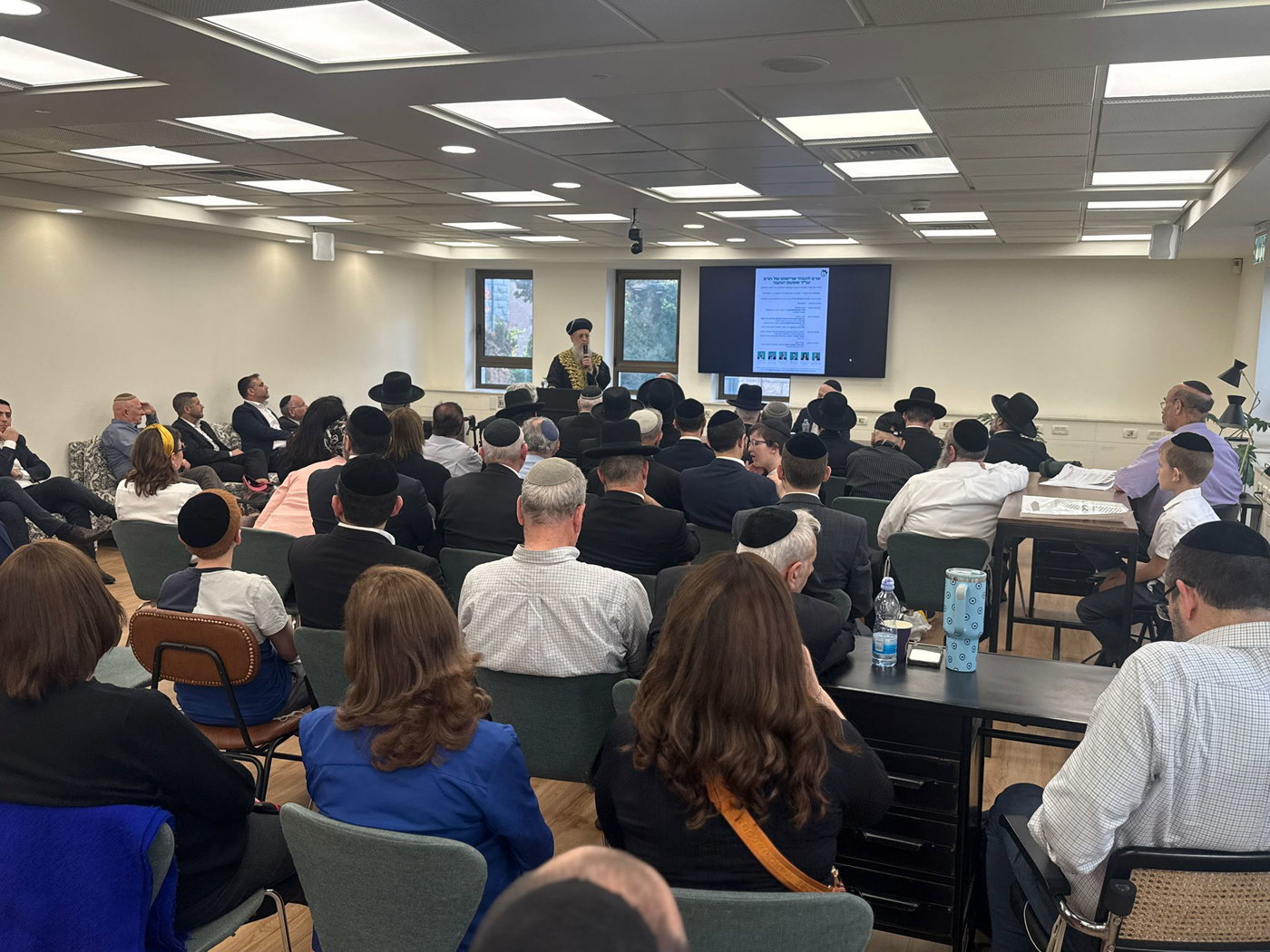 פרידה מהיועץ המשפטי של בתי הדין הרבניים עו"ד שמעון יעקובי