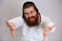 דודי פרישמן עם הלהיט שכבש את הישיבות: "למעלה עלה"

