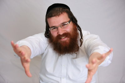 דודי פרישמן עם הלהיט שכבש את הישיבות: "למעלה עלה"

