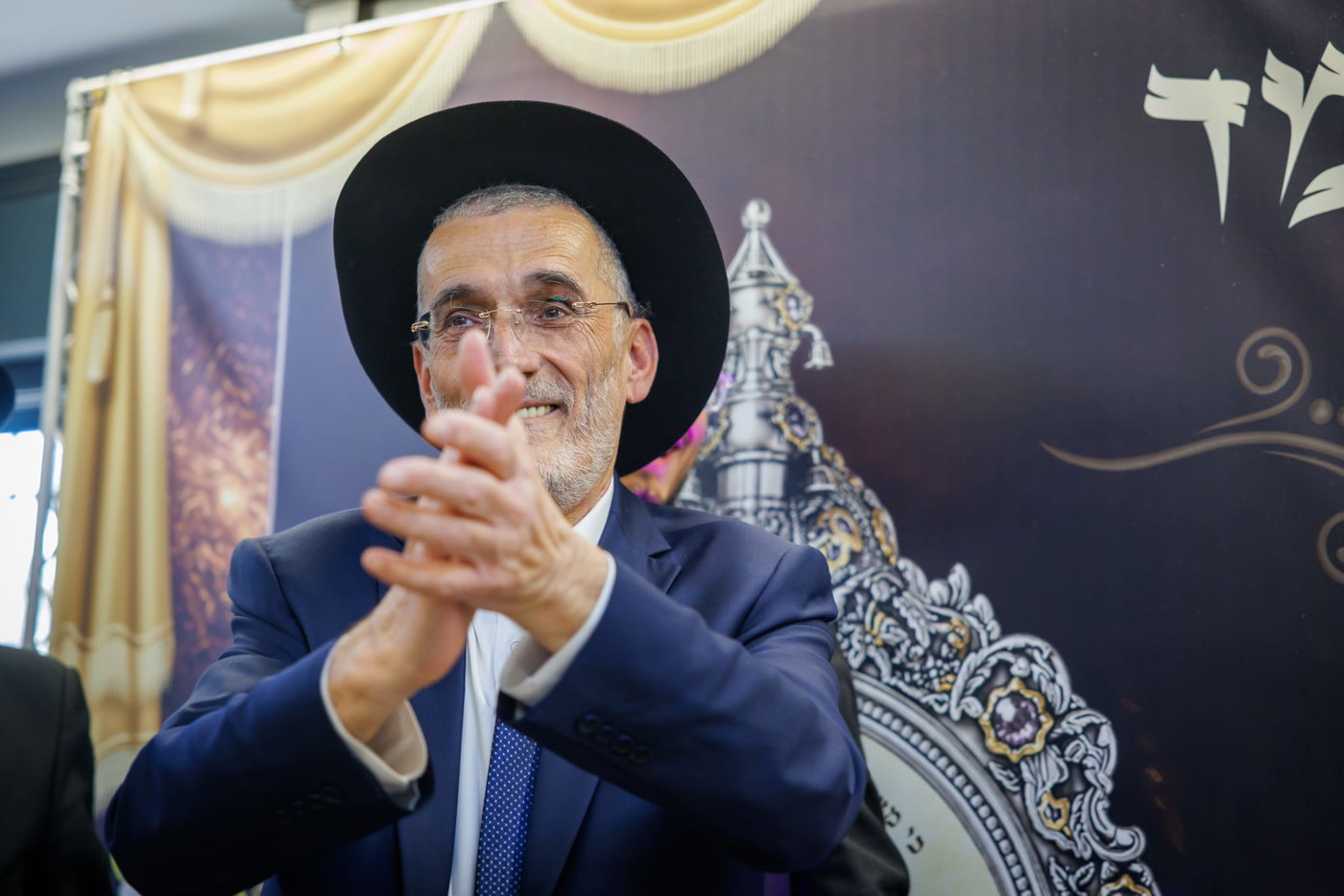 הכנסת ספר תורה נדבת ר' צביקה כהן