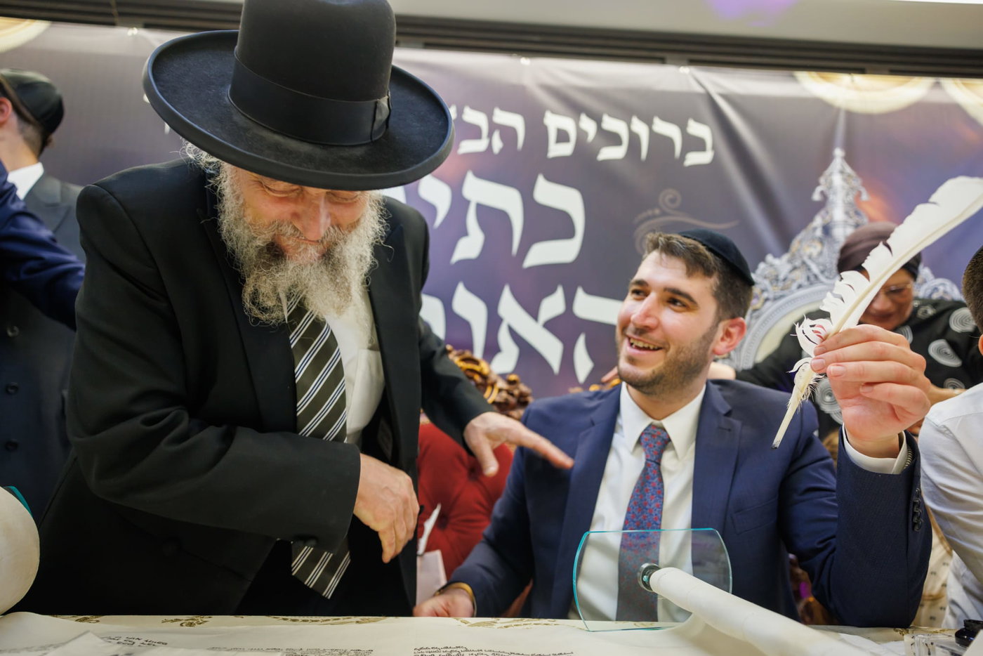 הכנסת ספר תורה נדבת ר' צביקה כהן