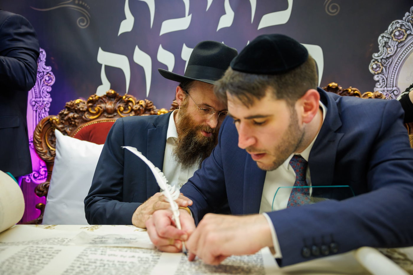 הכנסת ספר תורה נדבת ר' צביקה כהן