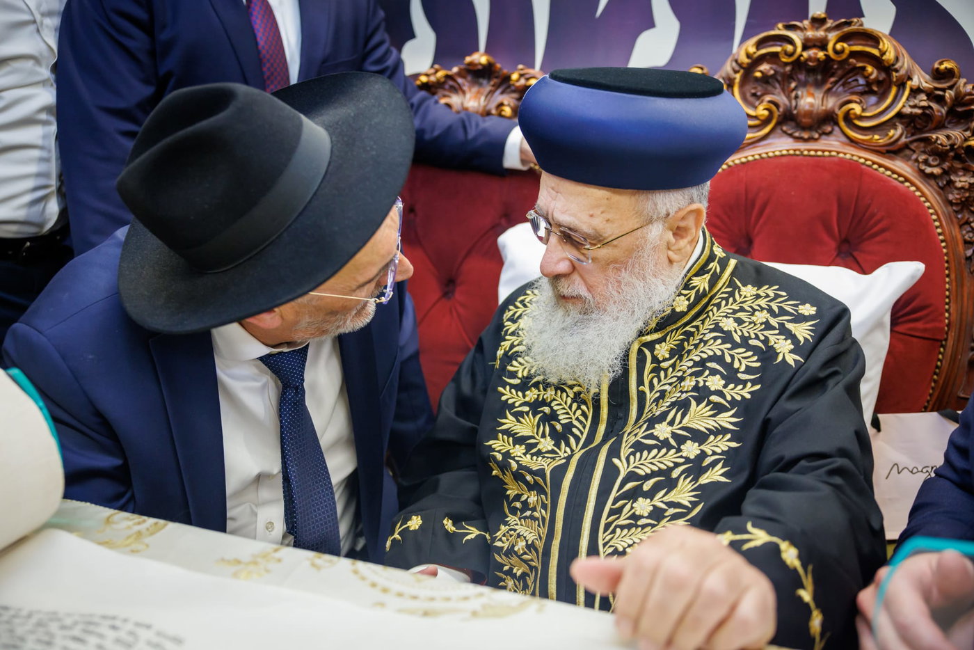 הכנסת ספר תורה נדבת ר' צביקה כהן