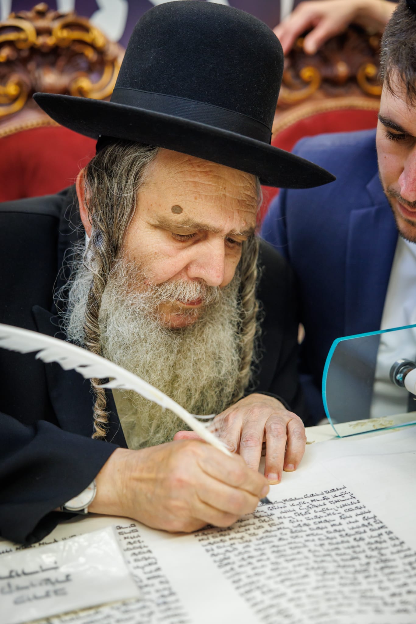 הכנסת ספר תורה נדבת ר' צביקה כהן
