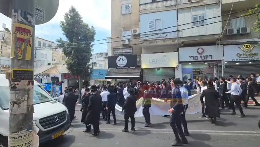 קבלת פנים לאסיר ברחובות בני ברק