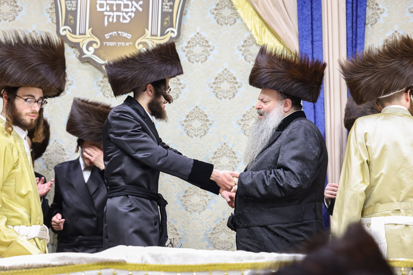 שמחת בית תולדות אברהם יצחק - מאור החיים