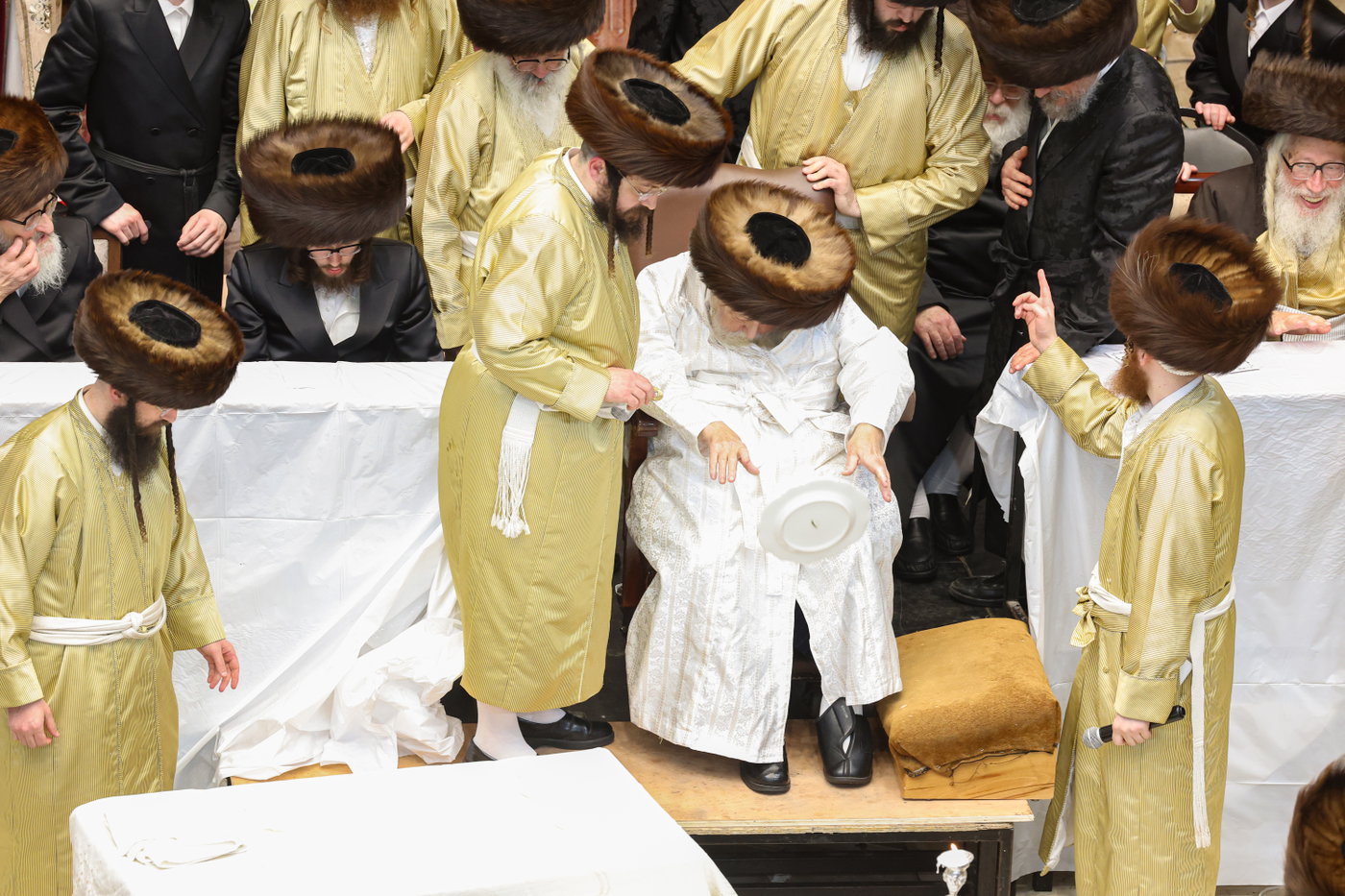 שמחת בית תולדות אברהם יצחק - מאור החיים