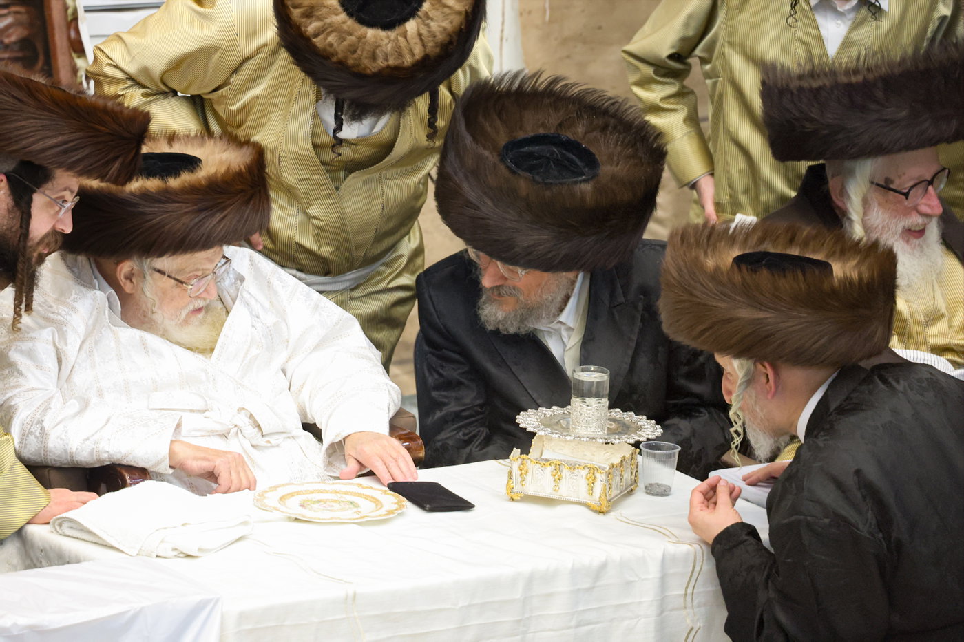 שמחת בית תולדות אברהם יצחק - מאור החיים