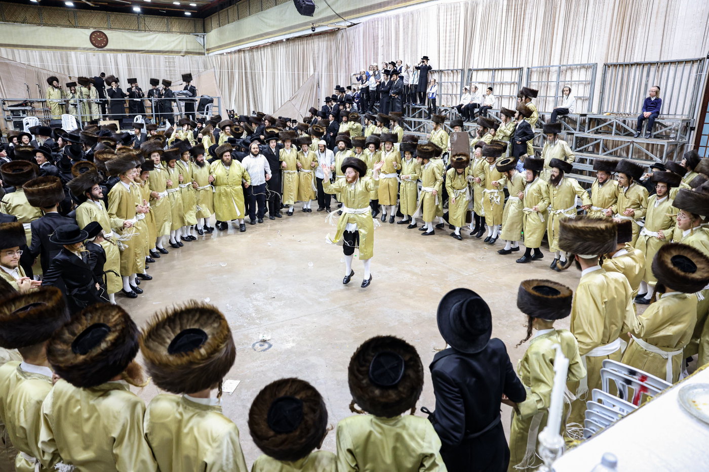 שמחת בית תולדות אברהם יצחק - מאור החיים