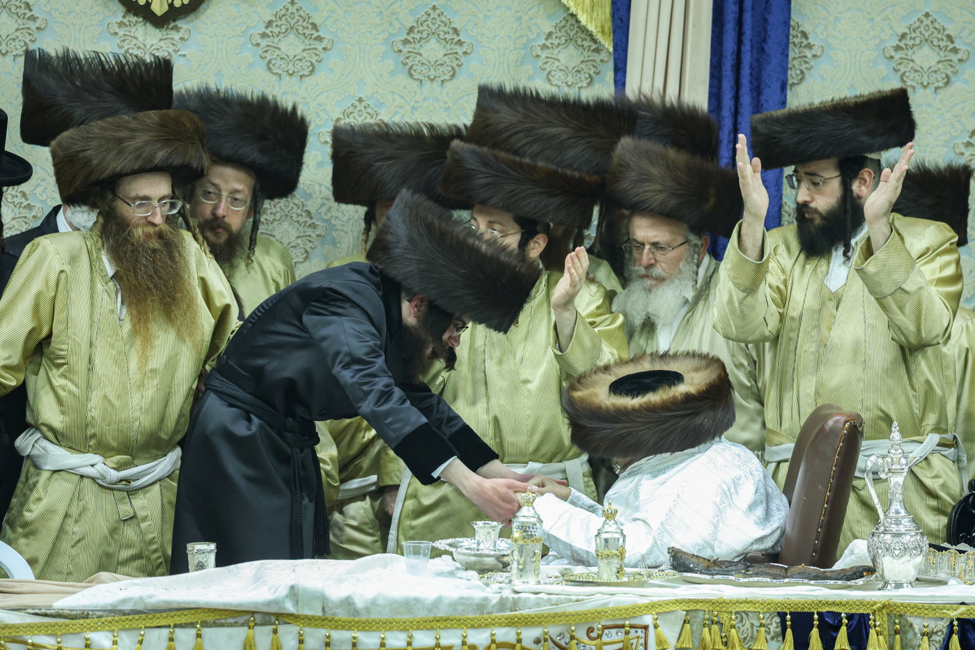 שמחת בית תולדות אברהם יצחק - מאור החיים