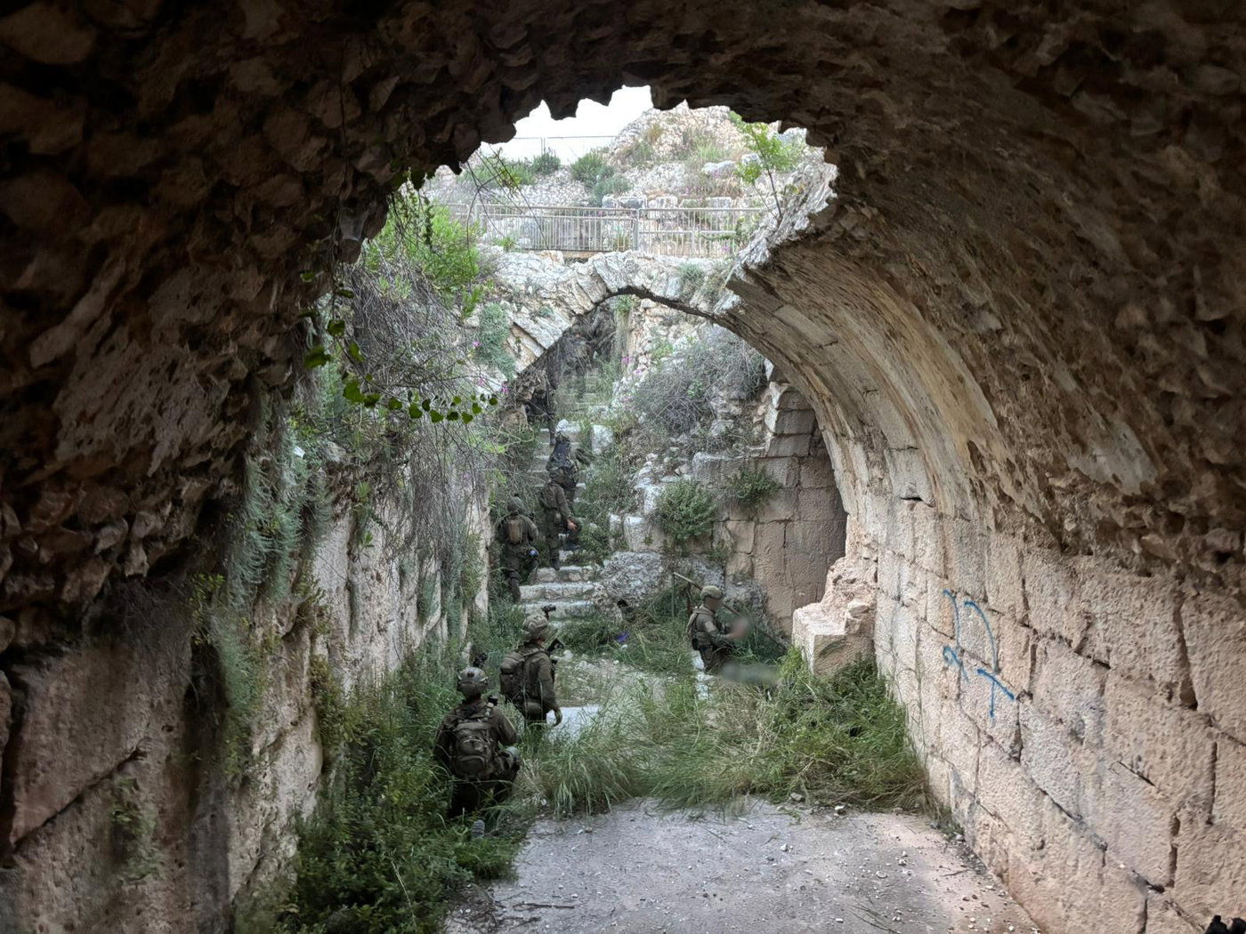 לוחמי צה"ל ברכס הבופור