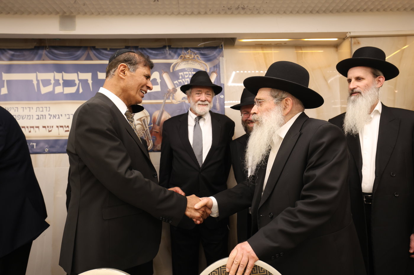 הכנסת ספר תורה לקהילת 'תפארת ציון'