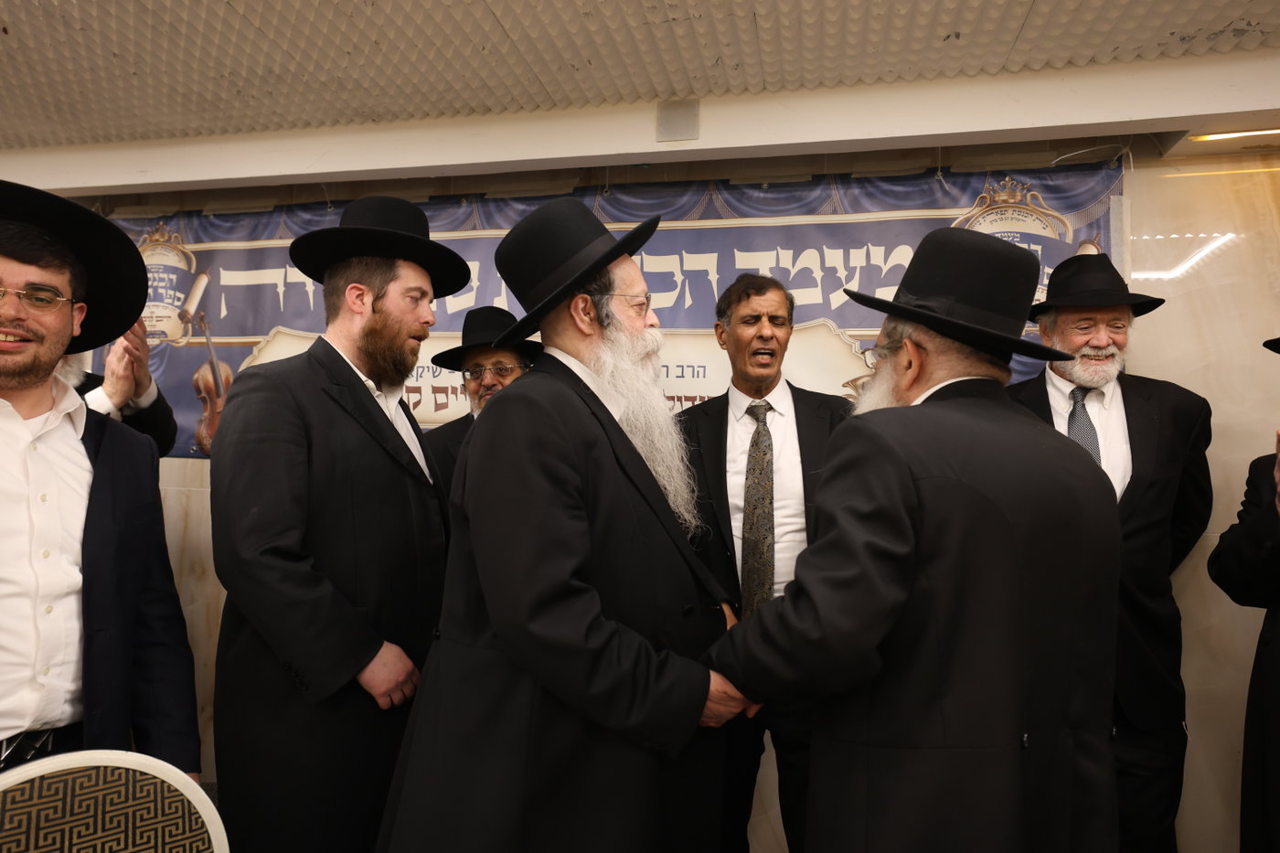 הכנסת ספר תורה לקהילת 'תפארת ציון'