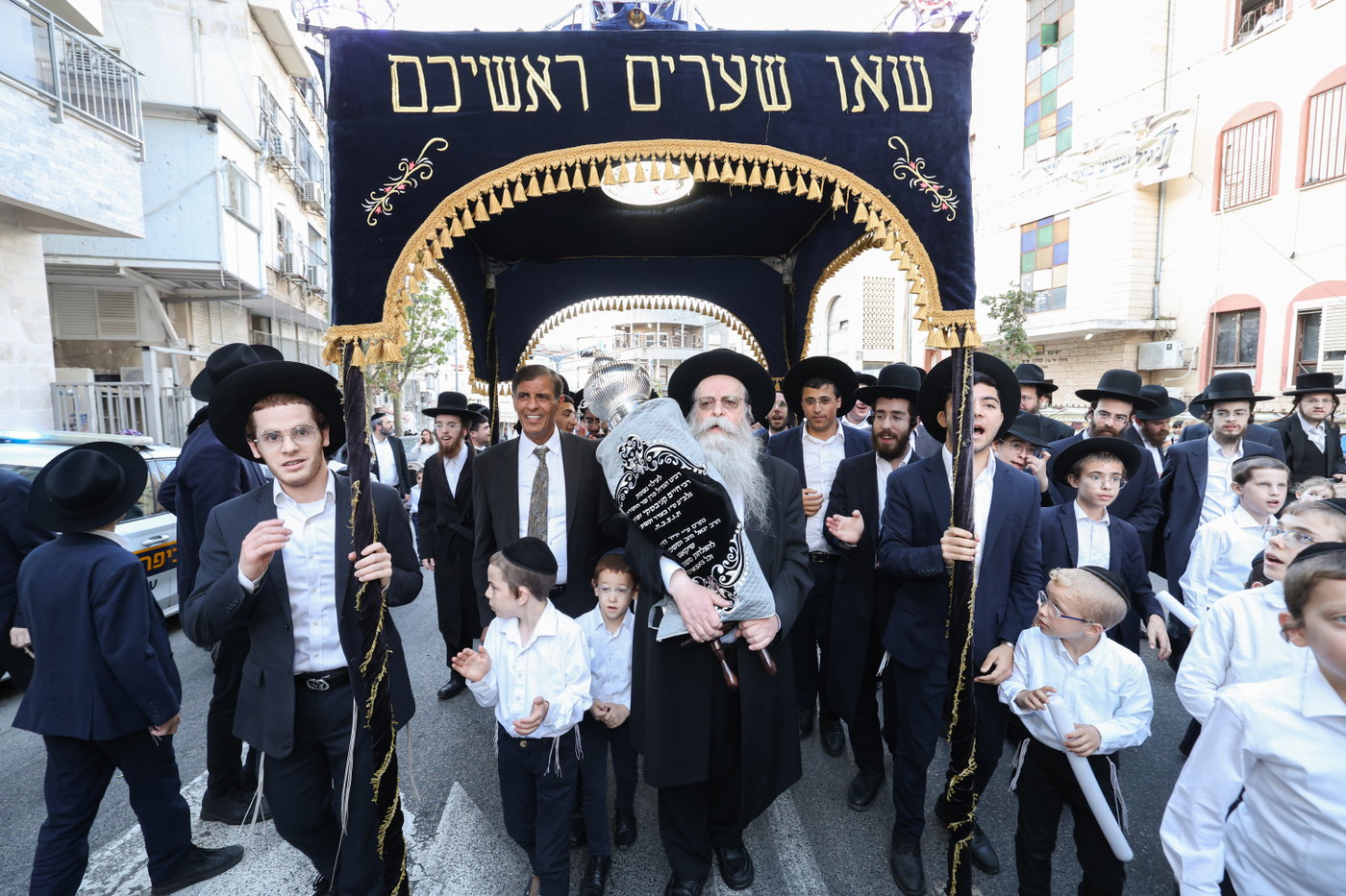 הכנסת ספר תורה לקהילת 'תפארת ציון'