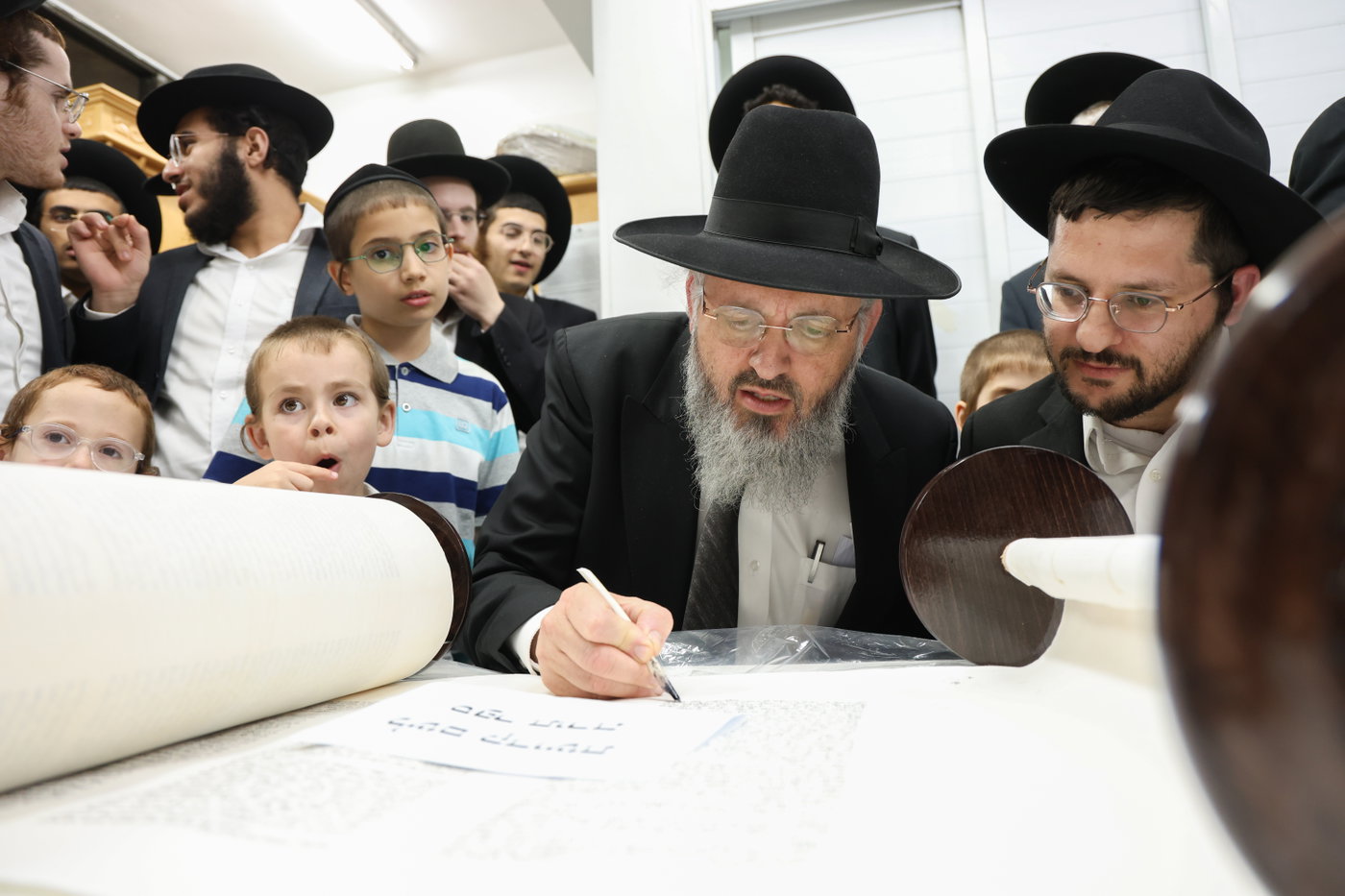 הכנסת ספר תורה לקהילת 'תפארת ציון'