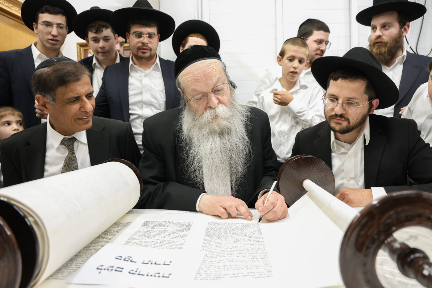 הכנסת ספר תורה לקהילת 'תפארת ציון'
