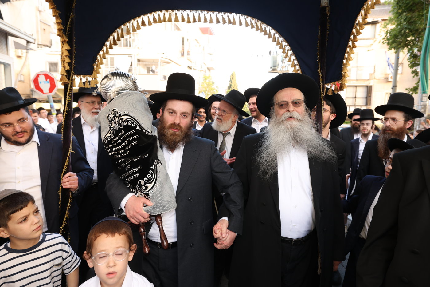 הכנסת ספר תורה לקהילת 'תפארת ציון'