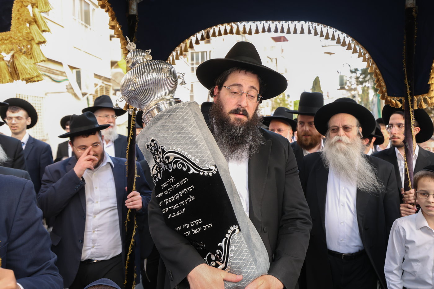 הכנסת ספר תורה לקהילת 'תפארת ציון'