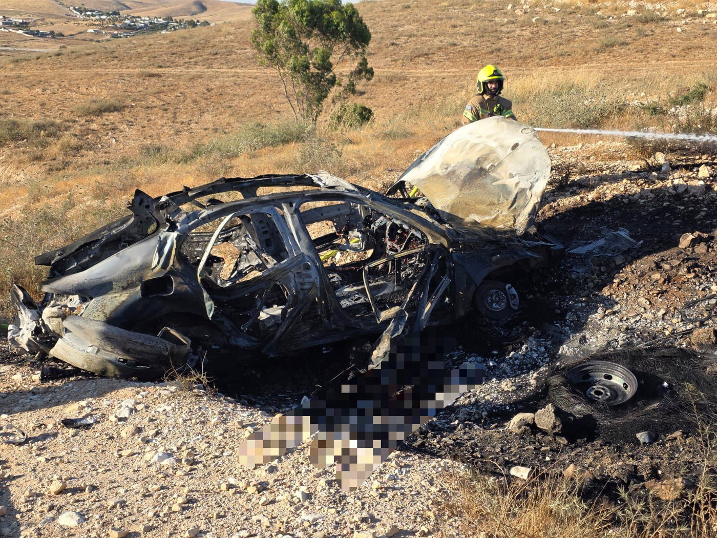 מחריד: שני הרוגים אותרו ברכב שעלה באש בדרום הארץ