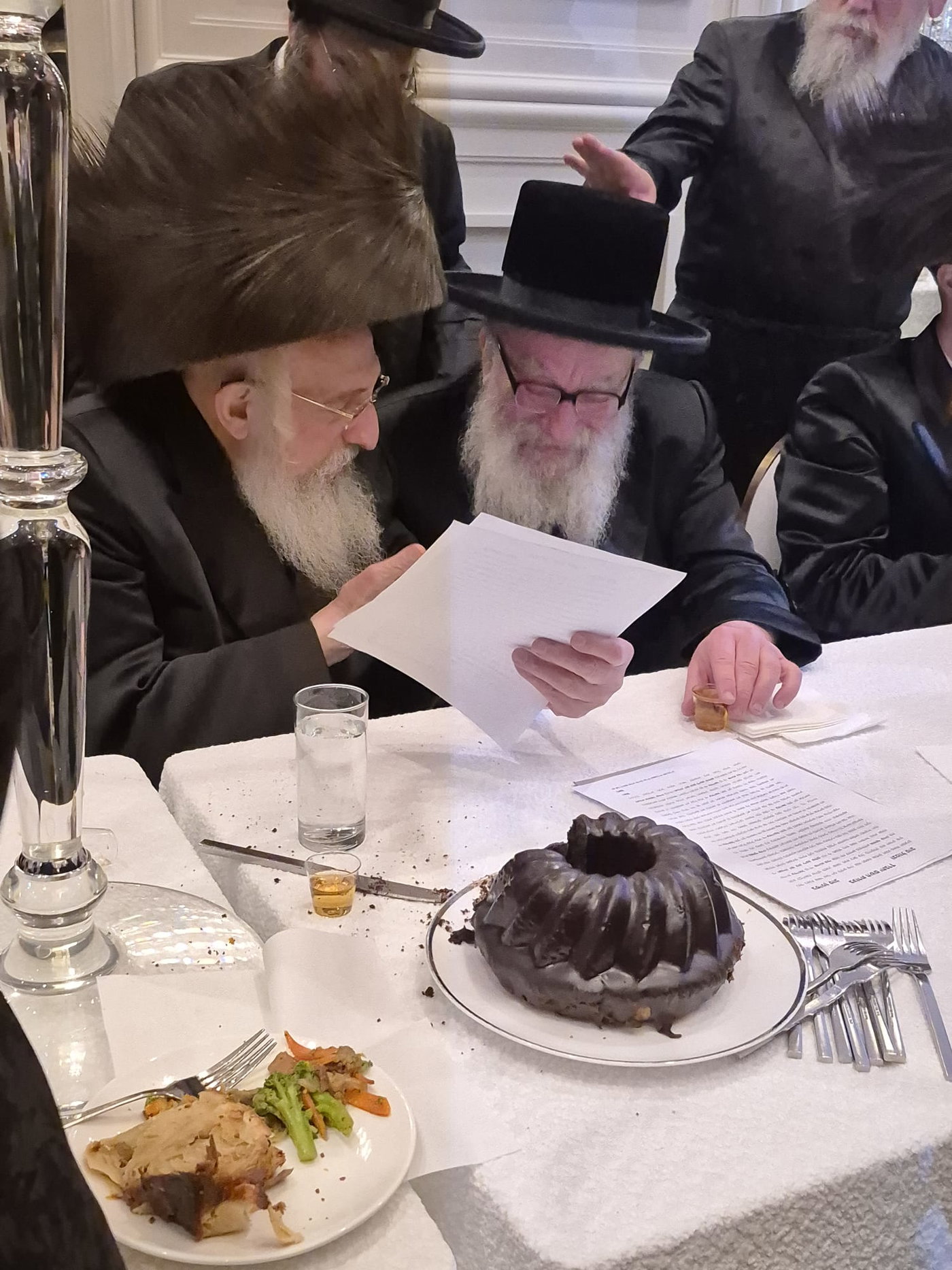 הרה"צ אהרן מענדיל טווערסקי בשמחה