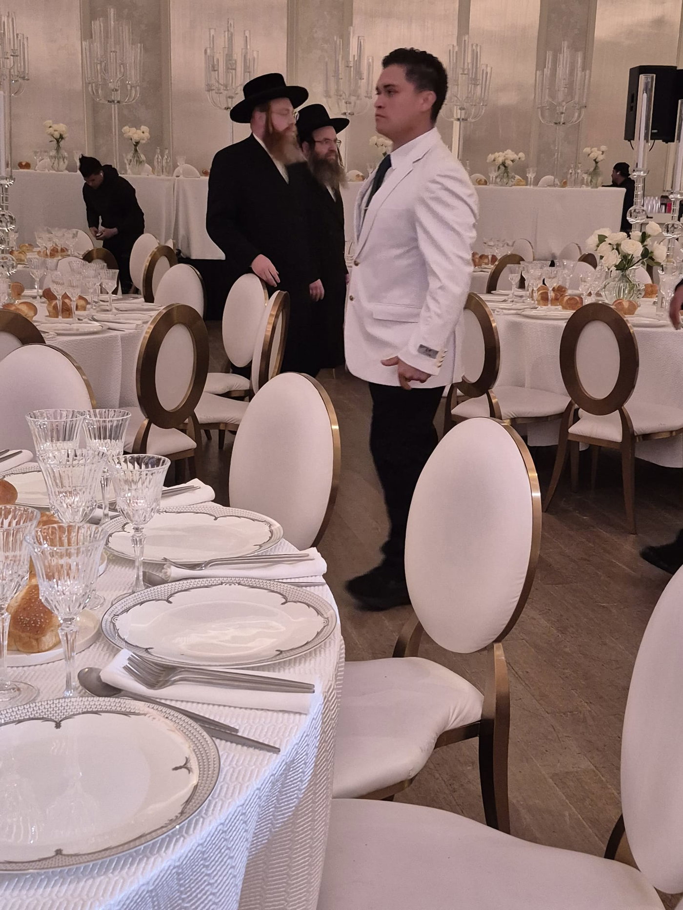 המשבקי"ם של סאטמר בהופעתם לשמחה