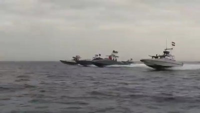האימה של טראמפ: נחשף תיעוד חדש מ'צי היתושים' של איראן | צפו